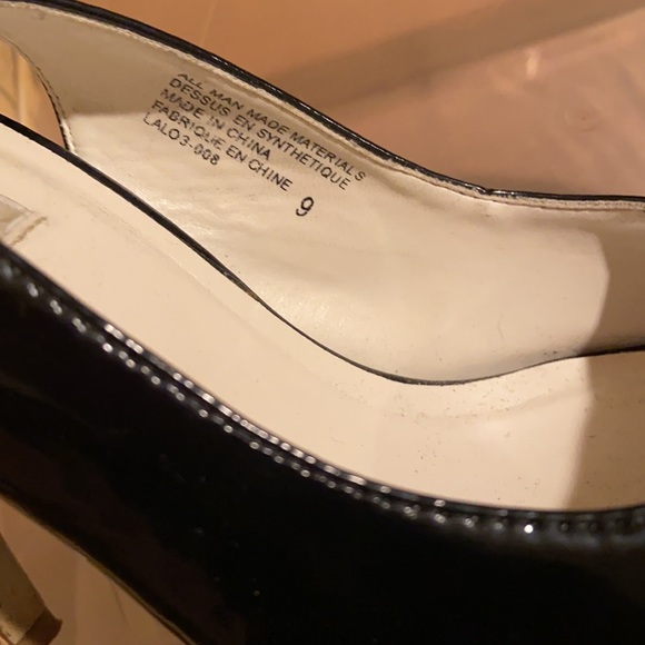 Steve Madden black strap high heels - Picture 2 of 6